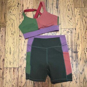 Relay Active Sports Bra and Shorts Set Size Medium